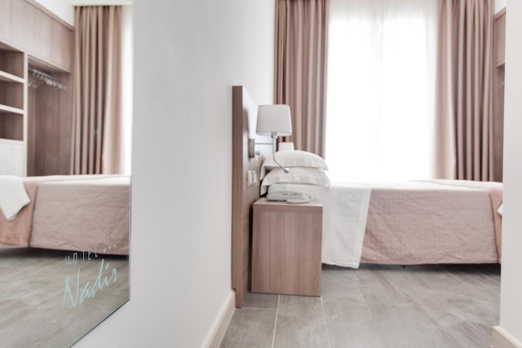 Hotel Nadir Milano Marittima Esterno foto