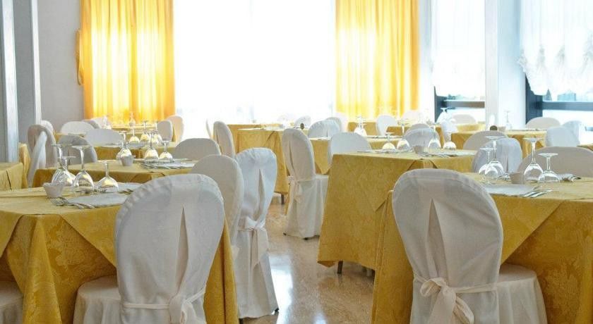 Hotel Nadir Milano Marittima Esterno foto